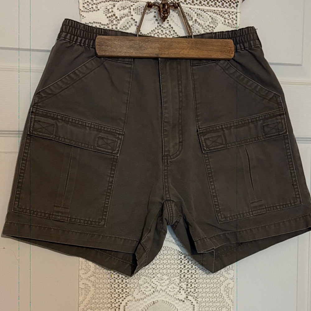 Cabela’s Outdoors Cargo Shorts Sz 31